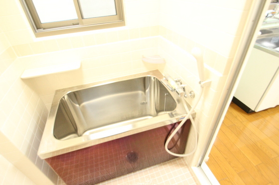 バス・シャワールーム　※他部屋の写真です。