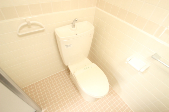 トイレ　※他部屋の写真です。