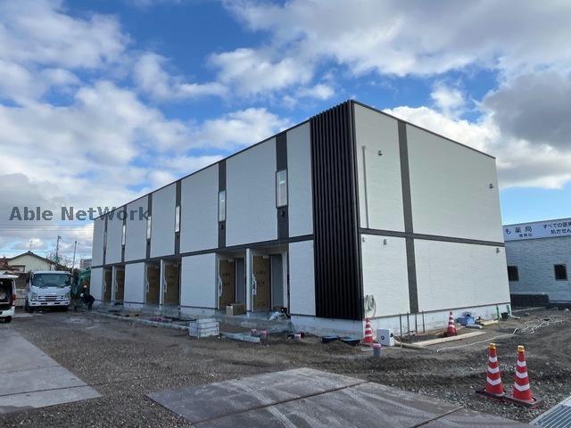 建物外観　建築中