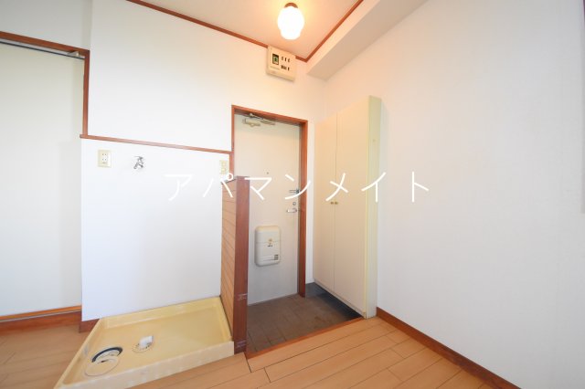 その他設備　洗濯機置場です