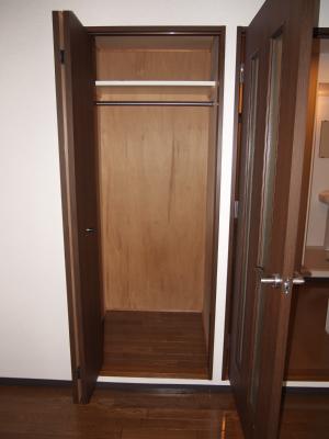 収納　クローゼット