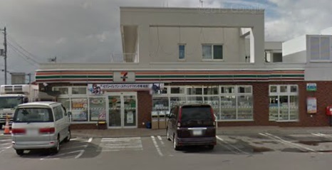 コンビニ　セブンイレブン（コンビニ）まで350m