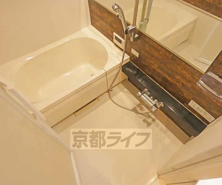 バス・シャワールーム　バスです。