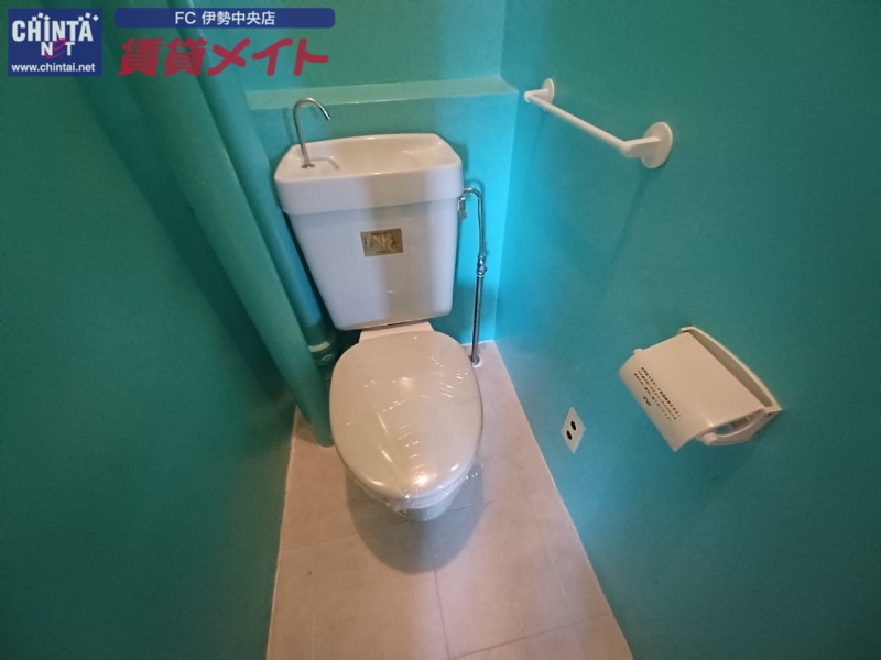 トイレ　同物件別室画像