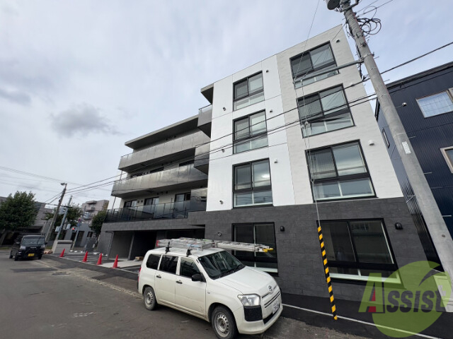 建物外観　白石区本通１７丁目南「ＳＩＬＥＮＴ　ＨＩＬＬＳ」