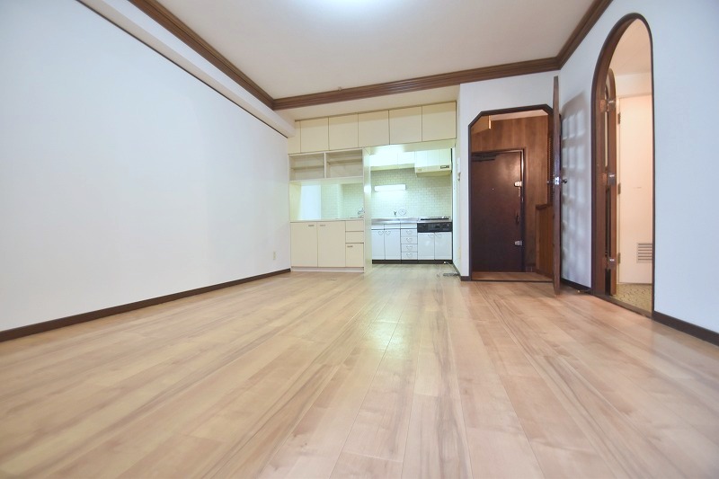 居室・リビング　チュリス中町（1979年築）