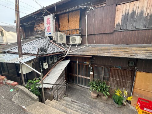 飲食店　彦六すし阪急六甲（飲食店）まで3893m