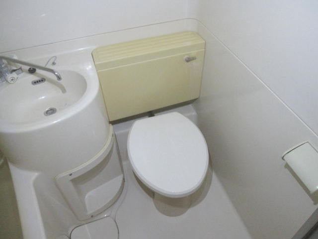 フォーシーズン連坊のトイレ写真