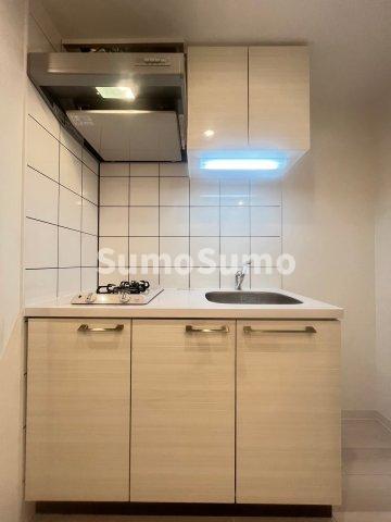 キッチン　コンパクトなキッチンで掃除もラクラク