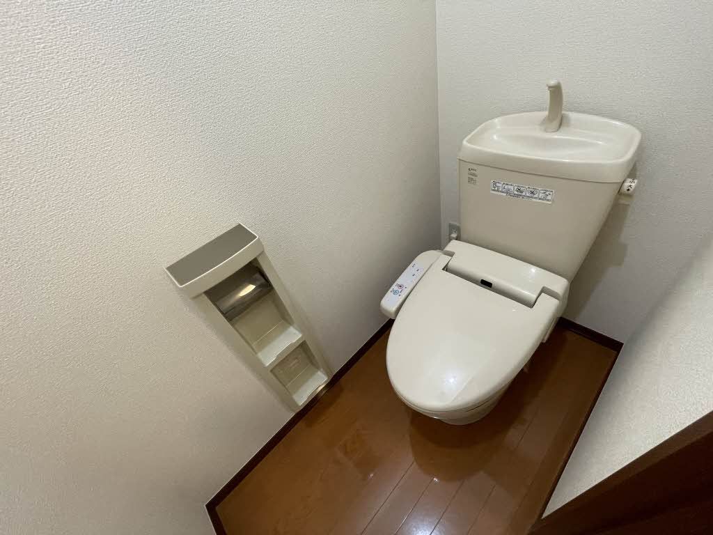 トイレ　トイレ