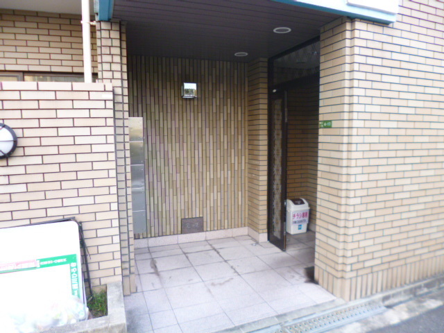 エントランス　マンション玄関