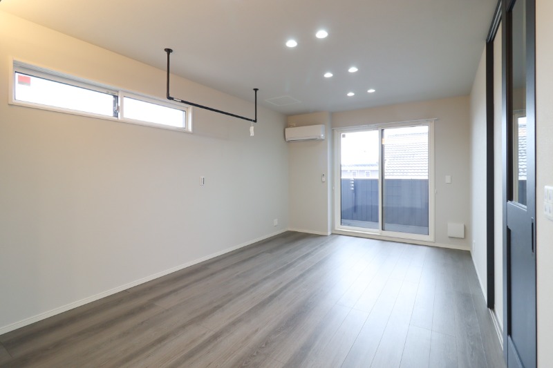 居室・リビング　図面と現状に相違がある場合には現状を優先