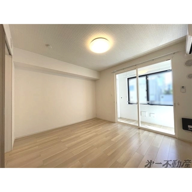 建物外観　洋室