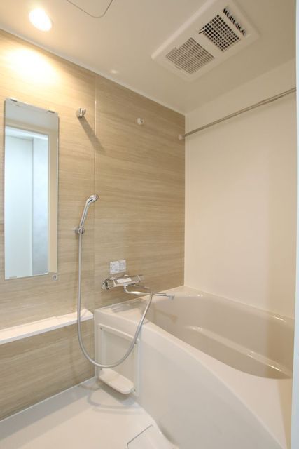 バス・シャワールーム　浴室乾燥／暖房