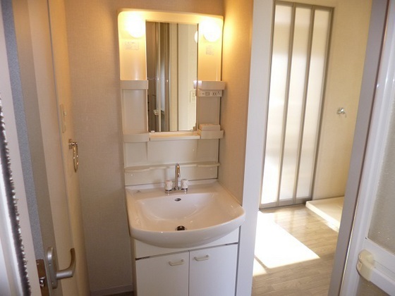 玄関　※他号室の写真です