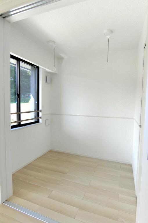 バルコニー　サンルーム2.4帖