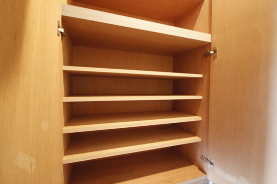 収納　※別部屋の写真です