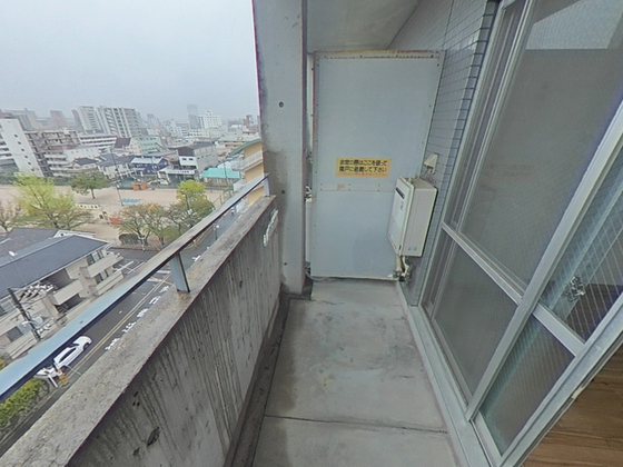 バルコニー　※別部屋の写真です