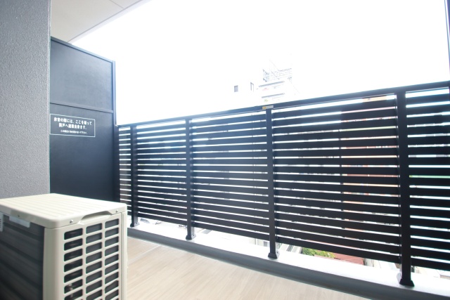 バルコニー　※別室の参考写真の為、現況優先です。