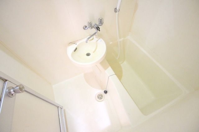 バス・シャワールーム　★お問い合わせはタウンハウジング聖蹟桜ヶ丘店まで★