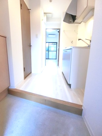 玄関　詳細は、RISUMO江坂本店→06-6155-7137まで♪