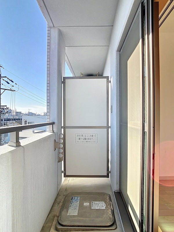 バルコニー　日当たり良好