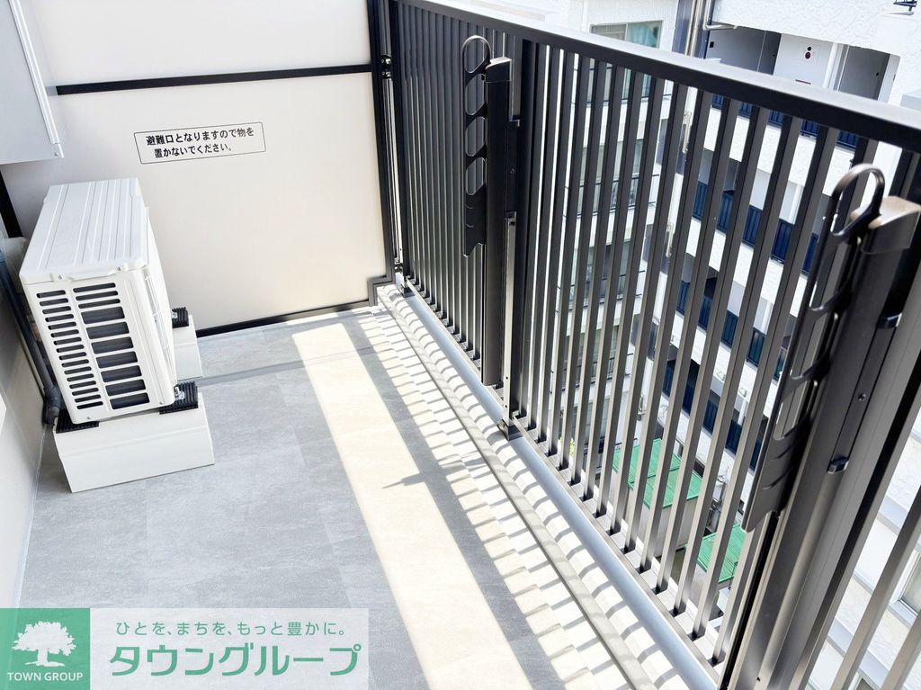 バルコニー　バルコニー