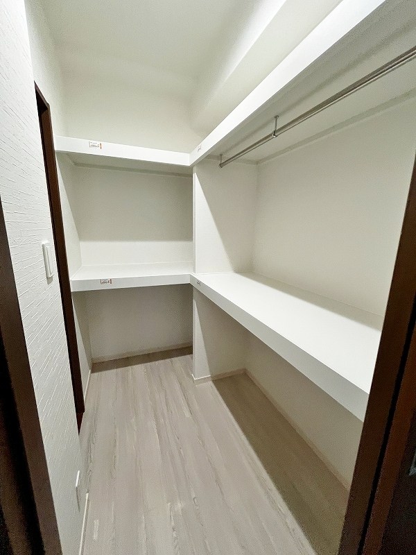 収納　★ウォークスルークローゼット★