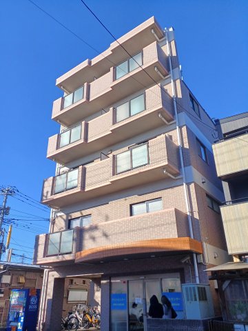 アイエスエイ新検見川ビルの建物外観