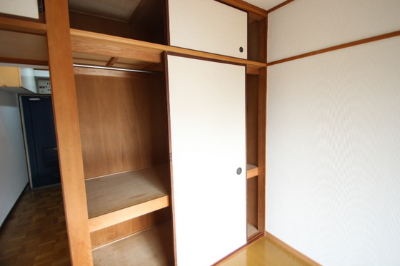 収納　※別号室の写真です