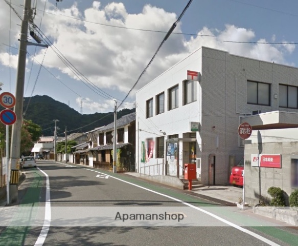 郵便局　忠海郵便局（郵便局）まで1238m