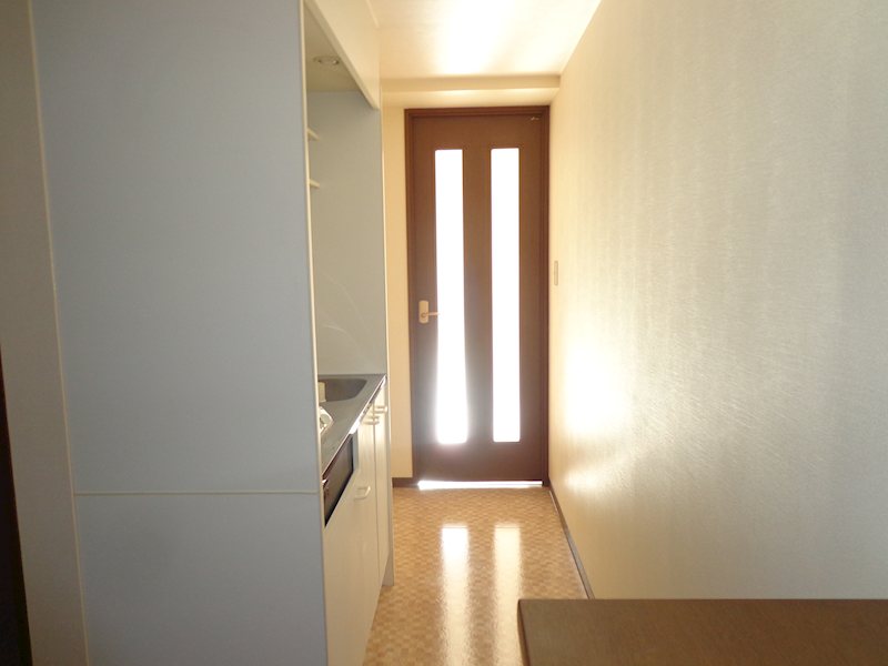 居室・リビング　室内