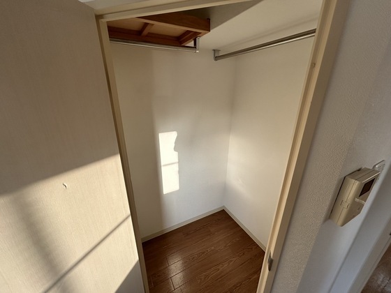 収納　※別部屋の写真です