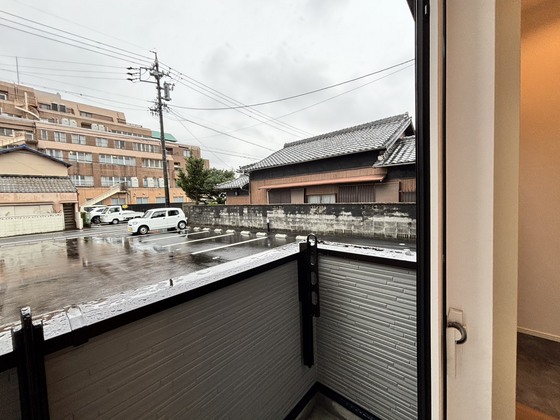 バルコニー　ベランダ