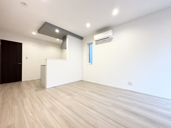 居室・リビング　リビング