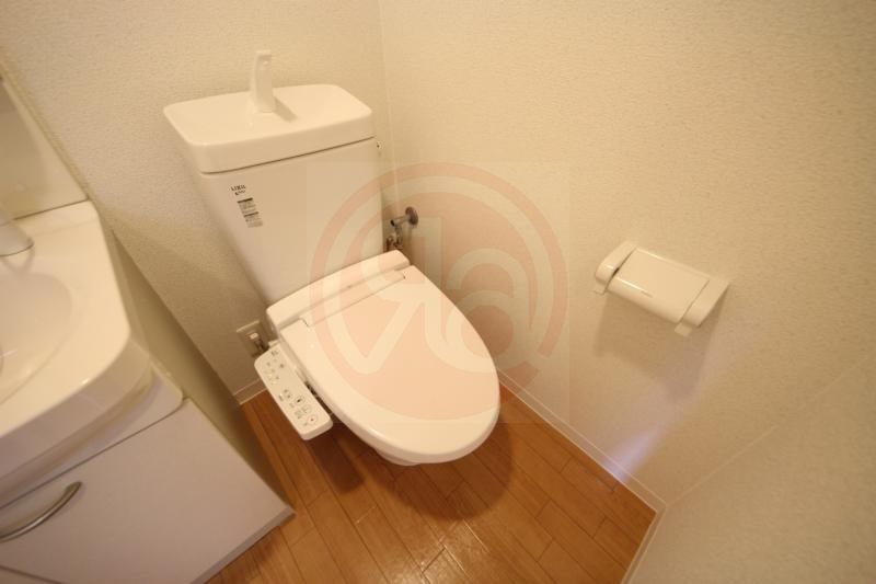 トイレ　落ち着いたトイレです