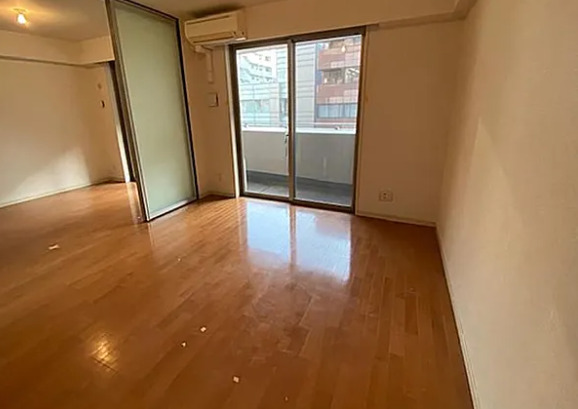 居室・リビング　※別部屋の参考写真です。