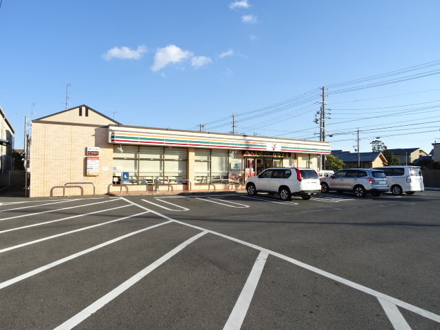 コンビニ　セブンイレブン（コンビニ）まで598m