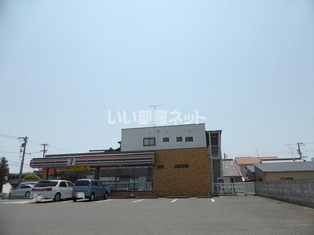 コンビニ　セブンイレブン磐田福田店（コンビニ）まで667m