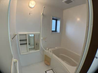 バス・シャワールーム　シャワータイム・バスタイム・忙しい日々の中でリラックスタイ…