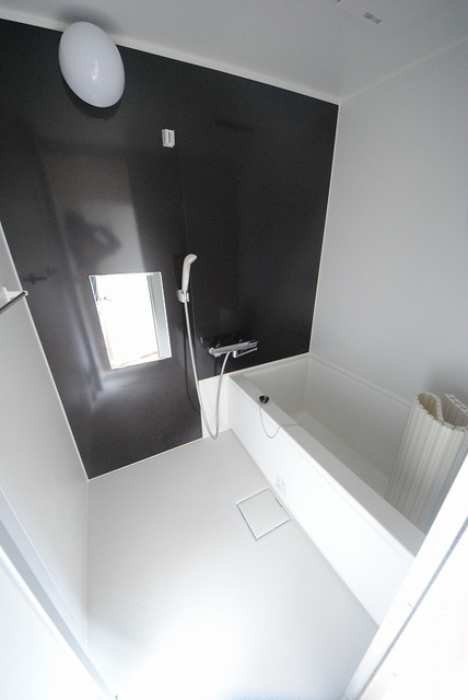 バス・シャワールーム　写真は２０２号室