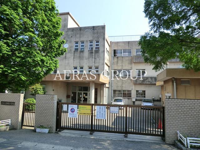 小学校　千葉市立宮崎小学校（小学校）まで732m