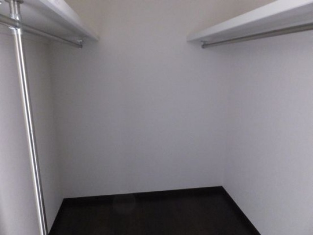 収納　ウォークインクローゼット