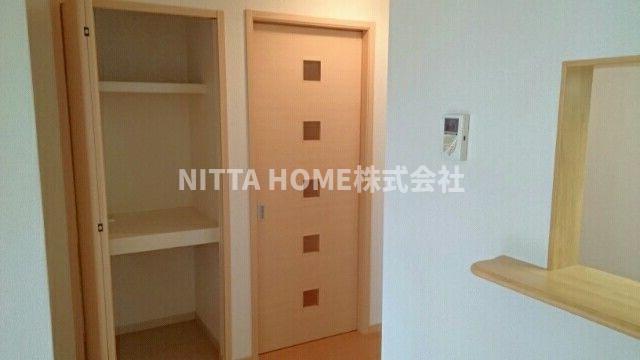 収納　キッチンパントリーとして使用ください♪