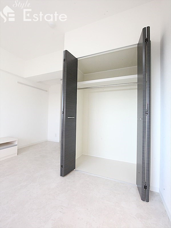 収納　クローゼット