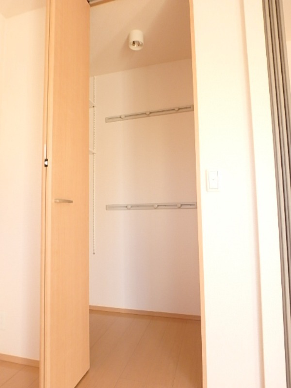 収納　図面と現状が相違がある場合には現状を優先