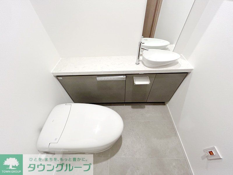 トイレ　お部屋探しは株式会社　タウンハウジング　までお気軽にお問合…