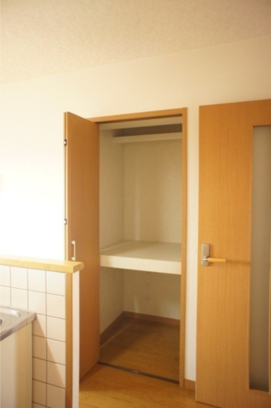 収納　図面と現状に相違がある場合には現状を優先