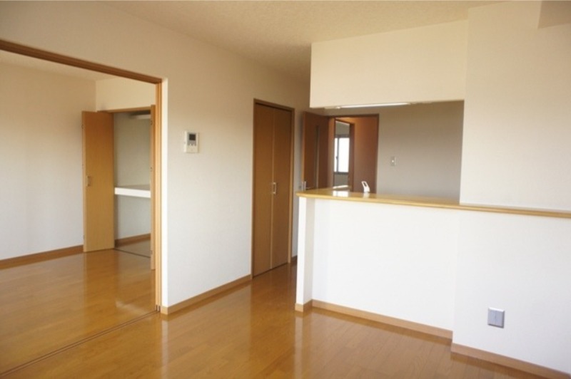 居室・リビング　図面と現状に相違がある場合には現状を優先