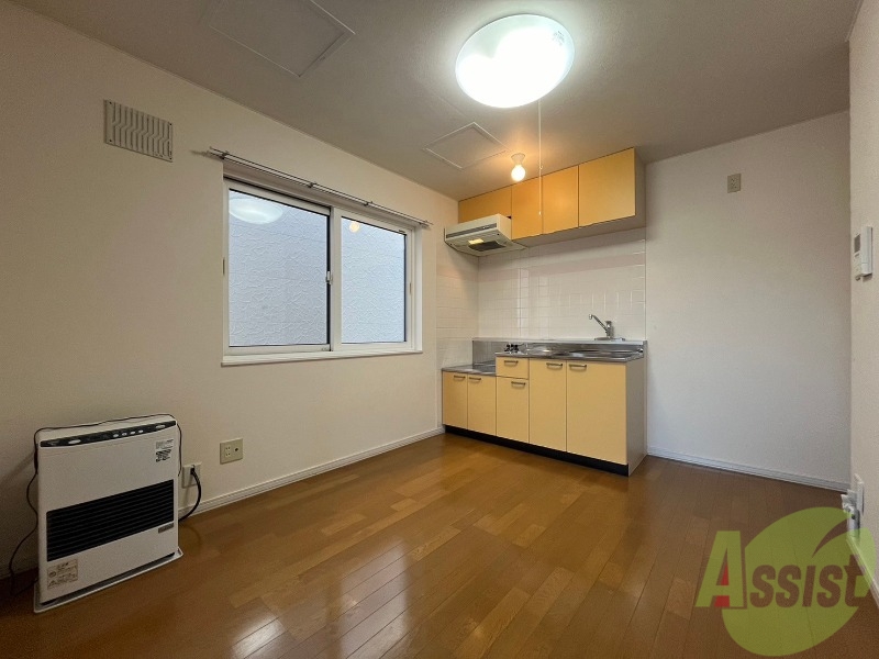 居室・リビング　明るいお部屋は気持ちよく過ごせそうですね。